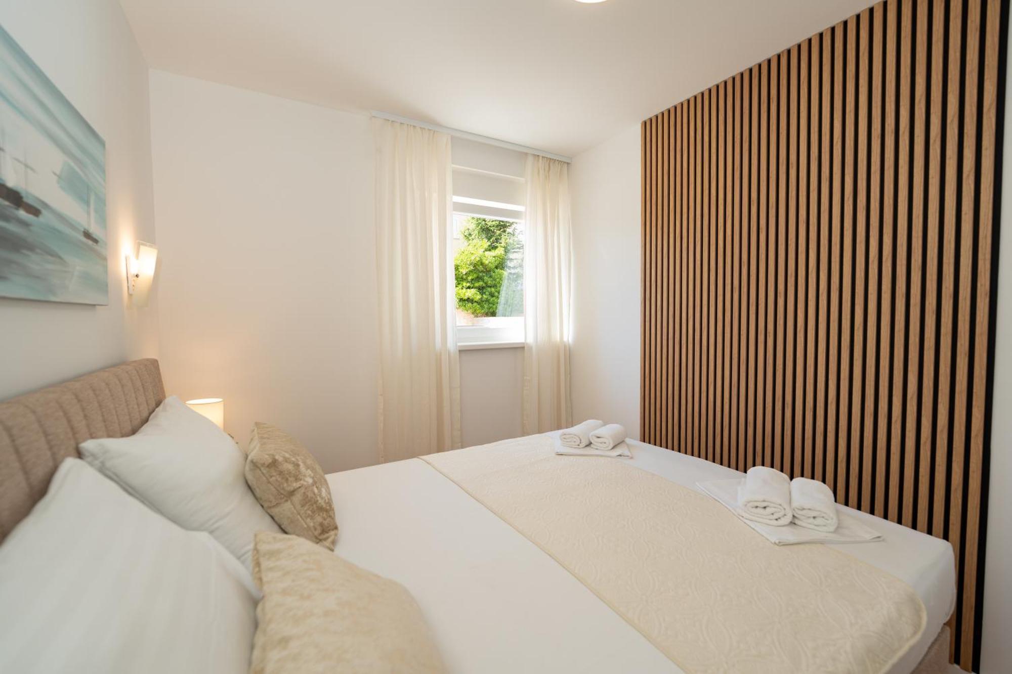 Apartment Funtastic With Private Pool Novalja Exterior foto